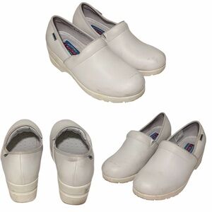 Authentic Cherokee Work Wear Nursing Medical White Slip-On Clogs Women’s 7.5